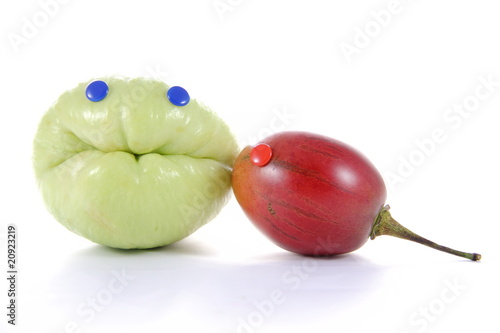 La chayotte et le tamarillo