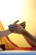 Ayurvedische Massage der Hände