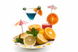 Foto: Piatto Con Frutta E Cocktails Piatto Con Frutta E Cocktails