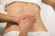 Foto: Druckpunktmassage unterer Bauch Druckpunktmassage unterer Bauch