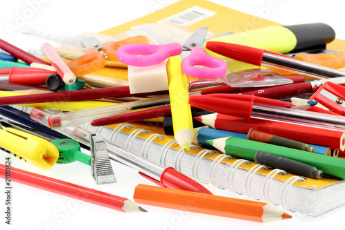 Photo: petites fournitures scolaires, rentrée des classes petites fournitures scolaires, rentrée des classes