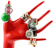 main rouge porte-bijoux, fond blanc main rouge porte-bijoux, fond blanc