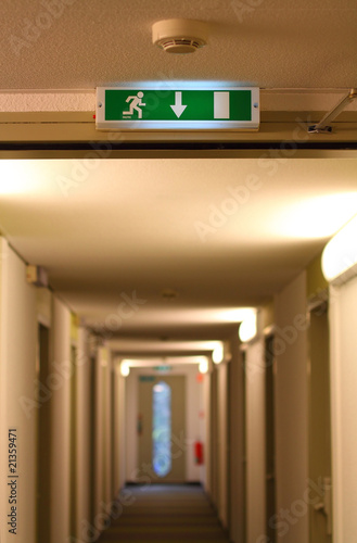 Photo: Fluchtweg Fluchtweg