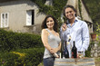 al casale a bere del vino rosso e dello champagne