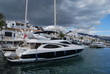 Yate atracado en Puerto Banus.