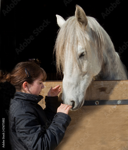 Photo: L'enfant et le cheval L'enfant et le cheval