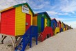 bunte Strandhäuser bei Kapstadt