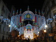 Calle de Valencia iluminada en fallas.
