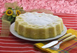 torta di ygurt e posate