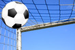 Foto: Fußball im Tor Fußball im Tor
