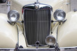 Foto: Kühlergrill eines Oldtimers Kühlergrill eines Oldtimers