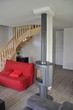 Poele dans maison moderne