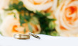 Ringe und Rosen