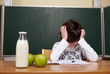 Junge in der Grundschule