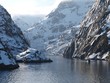 Fjord Norwegen im Winter