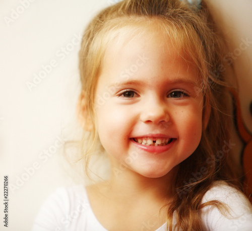 Cute Small Girl Pics on Cute Little Girl Smiling    Pavel  22270266   See Portfolio