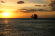 Schiff vor Sonnenuntergang