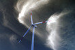 Windkraftanlage beim Sturm Windkraftanlage beim Sturm