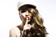 Foto: Beautiful young model in hat Beautiful young model in hat