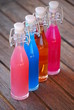 Image : petites bouteilles de sirop