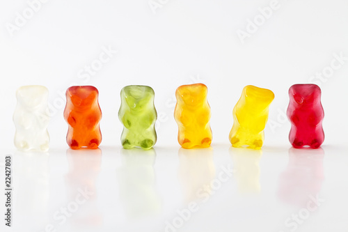 Photo: farbige Gummibaerenreihe farbige Gummibaerenreihe