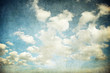 Photo en ligne au meilleur prix retro image of cloudy sky