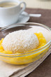 Grießpudding mit Mango