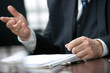 Foto: businessman gesticulating businessman gesticulating