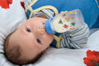 Baby mit Fäschchen