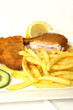 Cordon bleu und Pommes