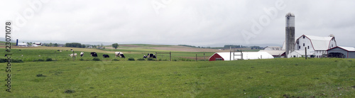Photo: Amish farms Amish farms
