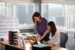 Photo : Femmes d\'affaires au bureau