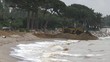Video: REPONIENDO LA ARENA EN LA PLAYA DESPUES DE LA TORMENTA REPONIENDO LA ARENA EN LA PLAYA DESPUES DE LA TORMENTA