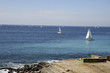 Spiaggia con barche a vela