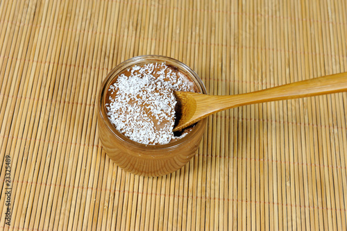 Photo: crème au chocolat et noix de coco crème au chocolat et noix de coco