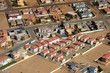 Vue aérienne d'une ville de Namibie Vue aérienne d'une ville de Namibie