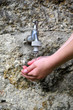 Wasserhahn Hände Wasser
