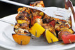 Gegrillte Hühnerspieße