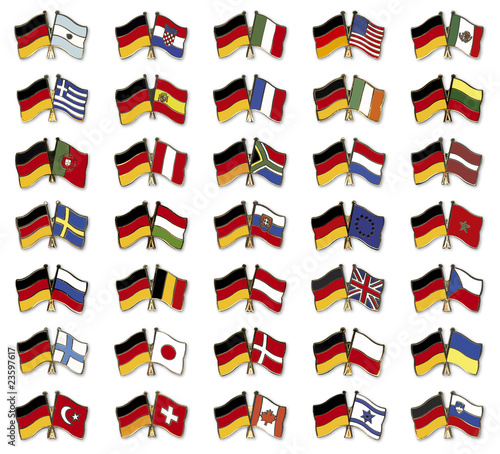 Foto: crossed flag pins crossed flag pins