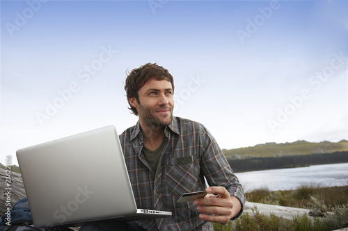 Photo: E-commerce outdoors E-commerce outdoors