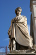 Statua di Dante Alighieri