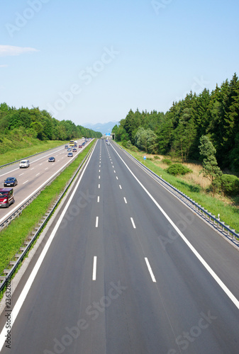 Foto: Transit Autobahn - Motorway Transit Autobahn - Motorway