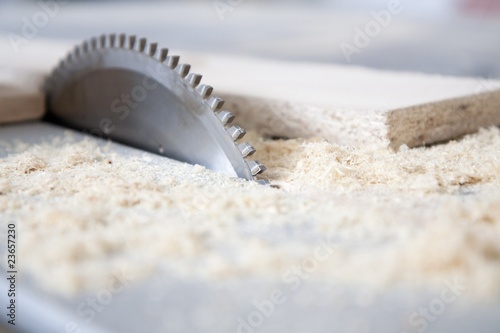 Photo: Using machines in joinery Using machines in joinery