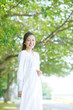 女性・新緑