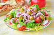 Bunter Salat zur Sommerzeit Bunter Salat zur Sommerzeit