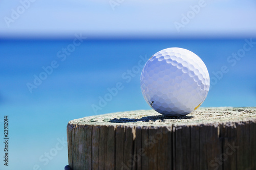 Photo: golf ball golf ball