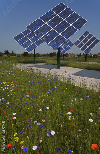 Photo: Photovoltaic panels rotating Photovoltaic panels rotating