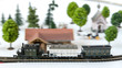 Fahrendes Modell der historischen Tenderlokomotive Glaskasten mi