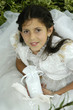 Niña con vestido de comunión 947 Niña con vestido de comunión 947