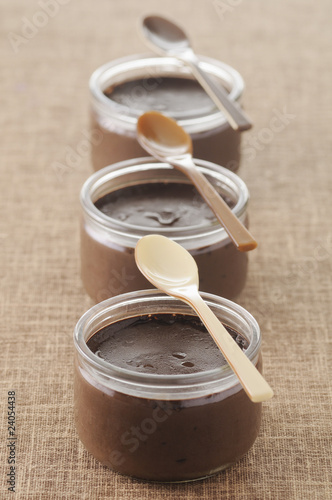 Photo: small pots of dark chocolate cream desserts small pots of dark chocolate cream desserts
